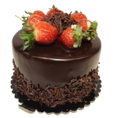 Mini Boy Çikolata Soslu Yaş Pasta